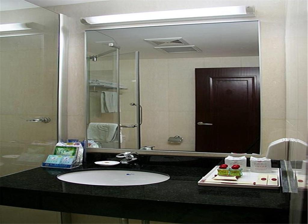 Tangyin Hotel Νταλιάν Εξωτερικό φωτογραφία